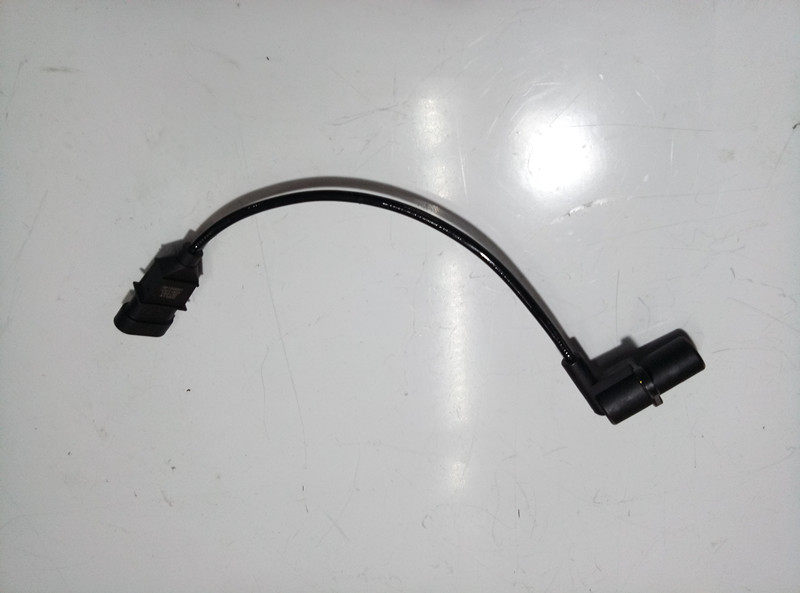 北汽威旺m20曲轴位置传感器亲需要拍照片分很多种