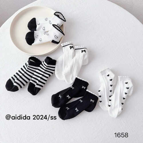 爱嘀嗒公主短袜夏网眼爱心女儿童