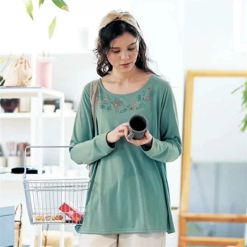 仓库清仓秋季新品日单女装套头长袖宽松T恤印花纯色宽松有大码