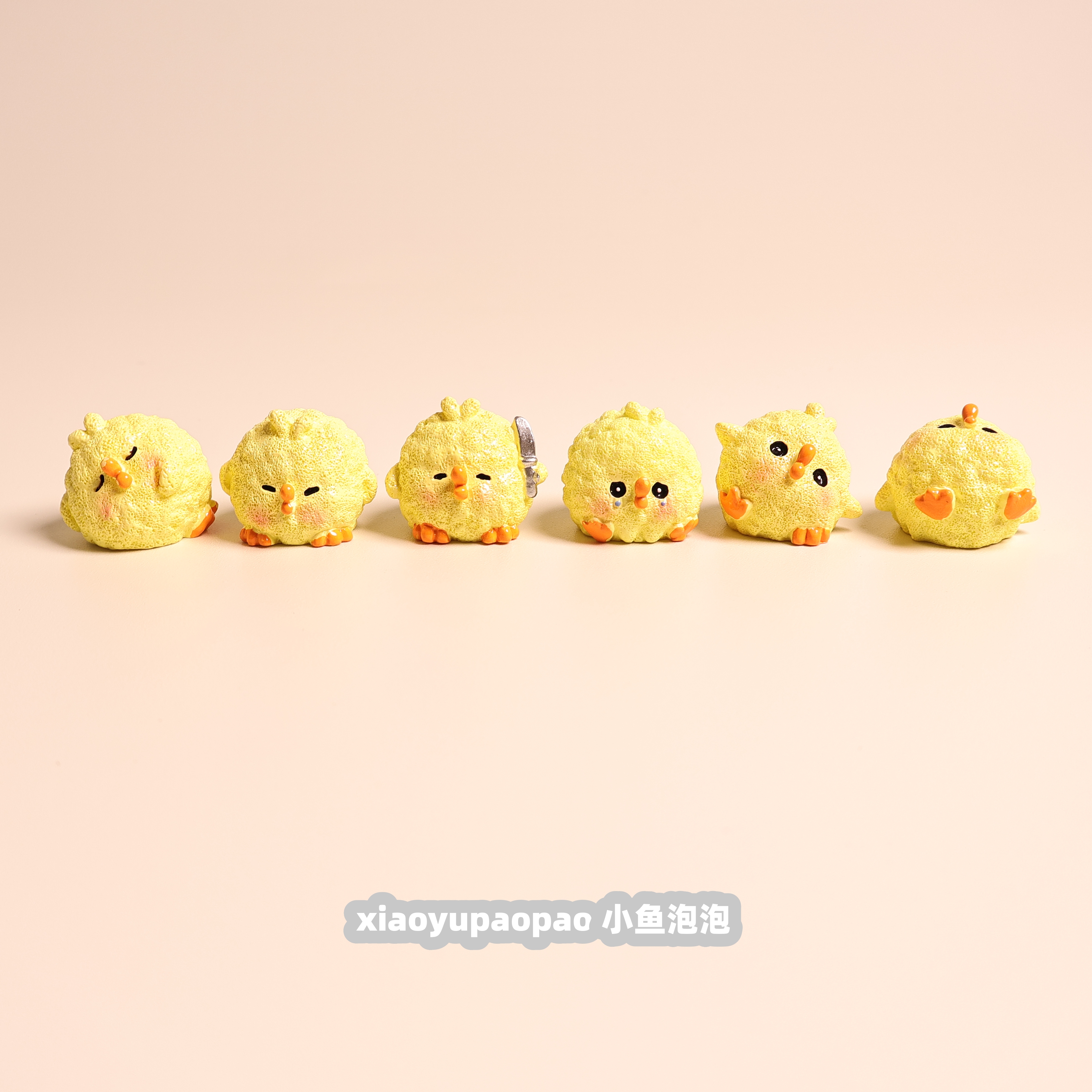 创意可爱毛球小圆鸡桌面摆件