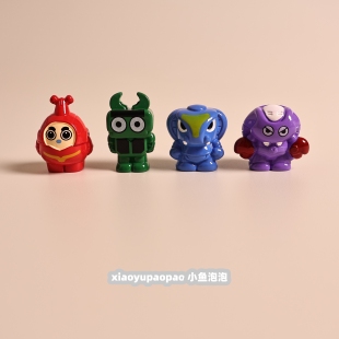 无聊了可爱迷你卡通机器人办公室工位桌面小摆件电脑显示屏装饰品