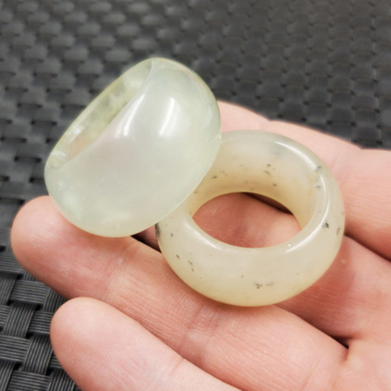 珠宝玉石戒指玛瑙玉髓戒指草绿色玉髓戒指玉石戒指饰品指环,珠宝/钻石/翡翠,手饰,淘宝优惠券,粉丝福利购,淘宝优惠卷