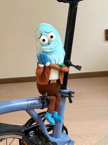 正版海绵宝宝比奇堡丑鱼拜托拜托自行车装饰公仔沙发办公玩偶搞怪