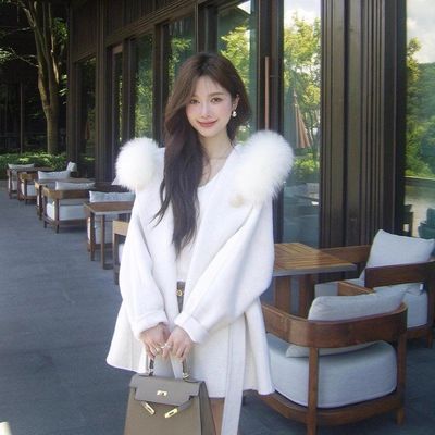 高级感小个子斗篷型毛呢