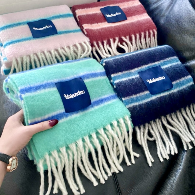 出韩国加厚复古条纹羊毛围巾女韩版冬保暖马海毛大披肩氛围感围脖
