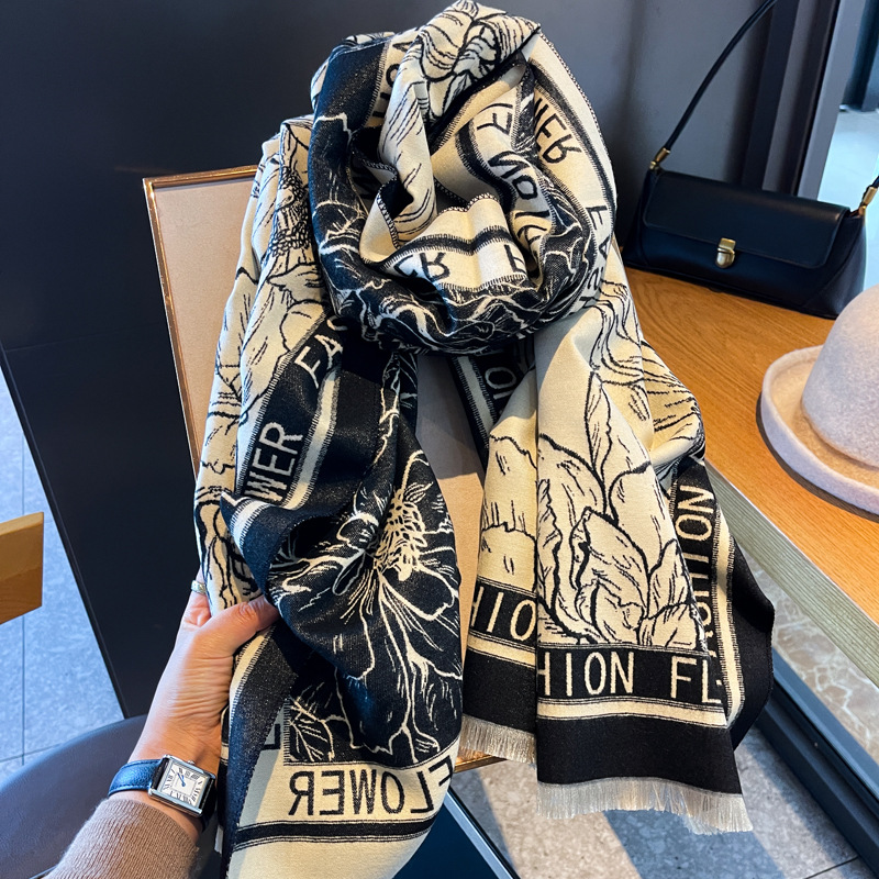 水墨花朵空调房披肩仿羊绒围巾女