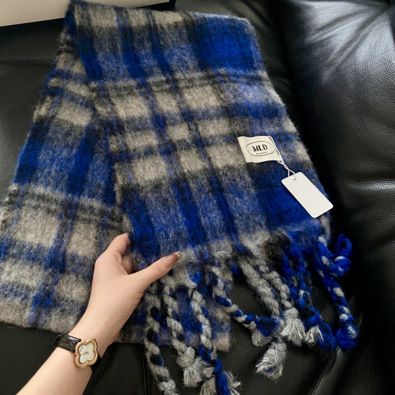 冰岛蓝马海毛羊毛格子加长围巾女