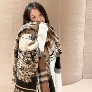 经典欧美风加厚格子战马双面仿羊绒围巾女冬季流苏保暖大披肩围脖