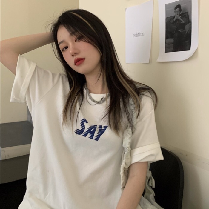 Short sleeve female Korean fashion student summer design loose large medium and long letter top