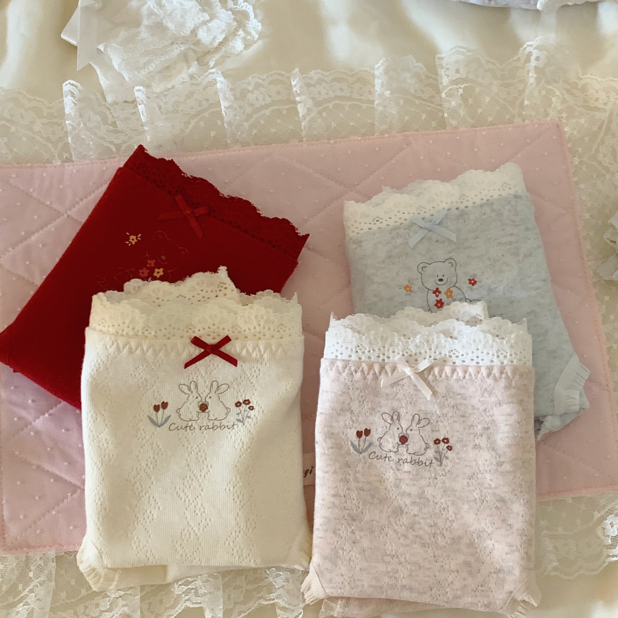 "幸福的像面包“韩系简约基础款小兔兔纯棉舒适三角内裤包臀大码,女士内衣/男士内衣/家居服,女三角裤,淘宝优惠券,粉丝福利购,淘宝优惠卷