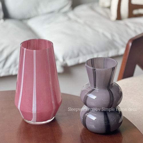 土耳其| 轻奢创意吹制玻璃条纹玻璃花瓶高级感家居客厅茶几插花器