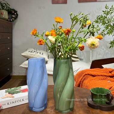 旋风|绿色蓝色厚重玫瑰洋牡丹冬青风铃桔梗百搭花瓶桌面玄关花器