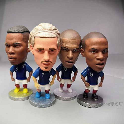 法国国家队足球星博格巴姆巴佩