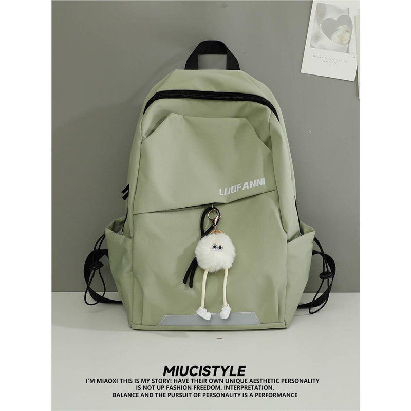 高中生书包女大学生旅游轻便高颜值背包女双肩2026新款旅行双肩包