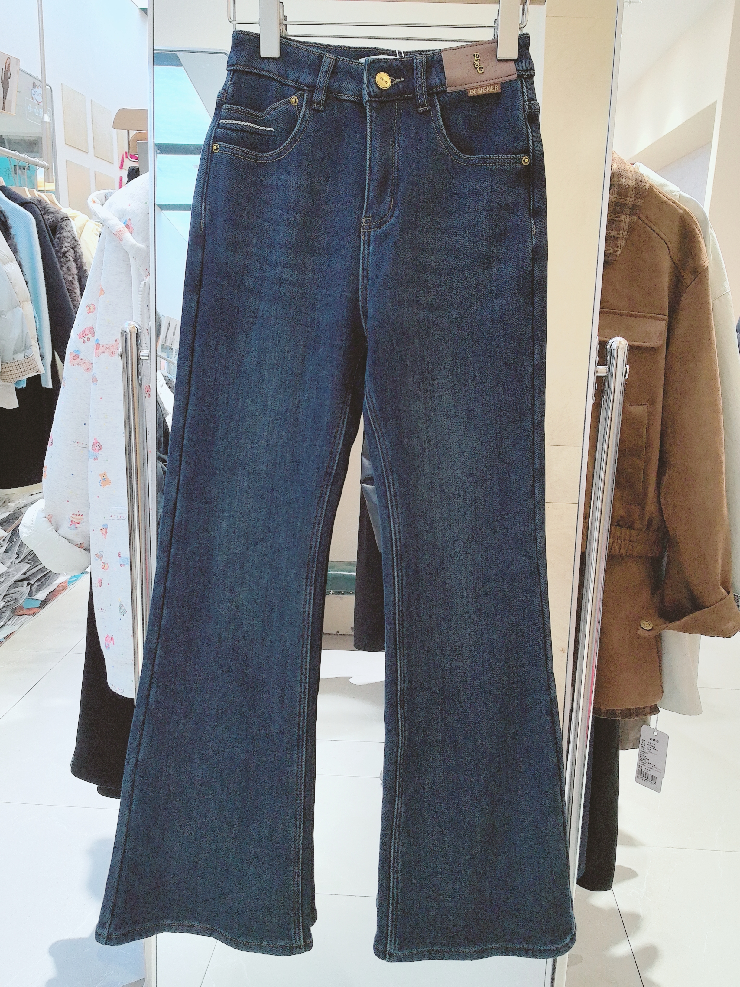 3NUX2025冬新款韩版简约百搭显瘦高品质休闲牛仔喇叭裤加绒