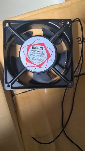 TA12038HBL-2 双滚珠轴承轴流风机 220V0.14A 120*120