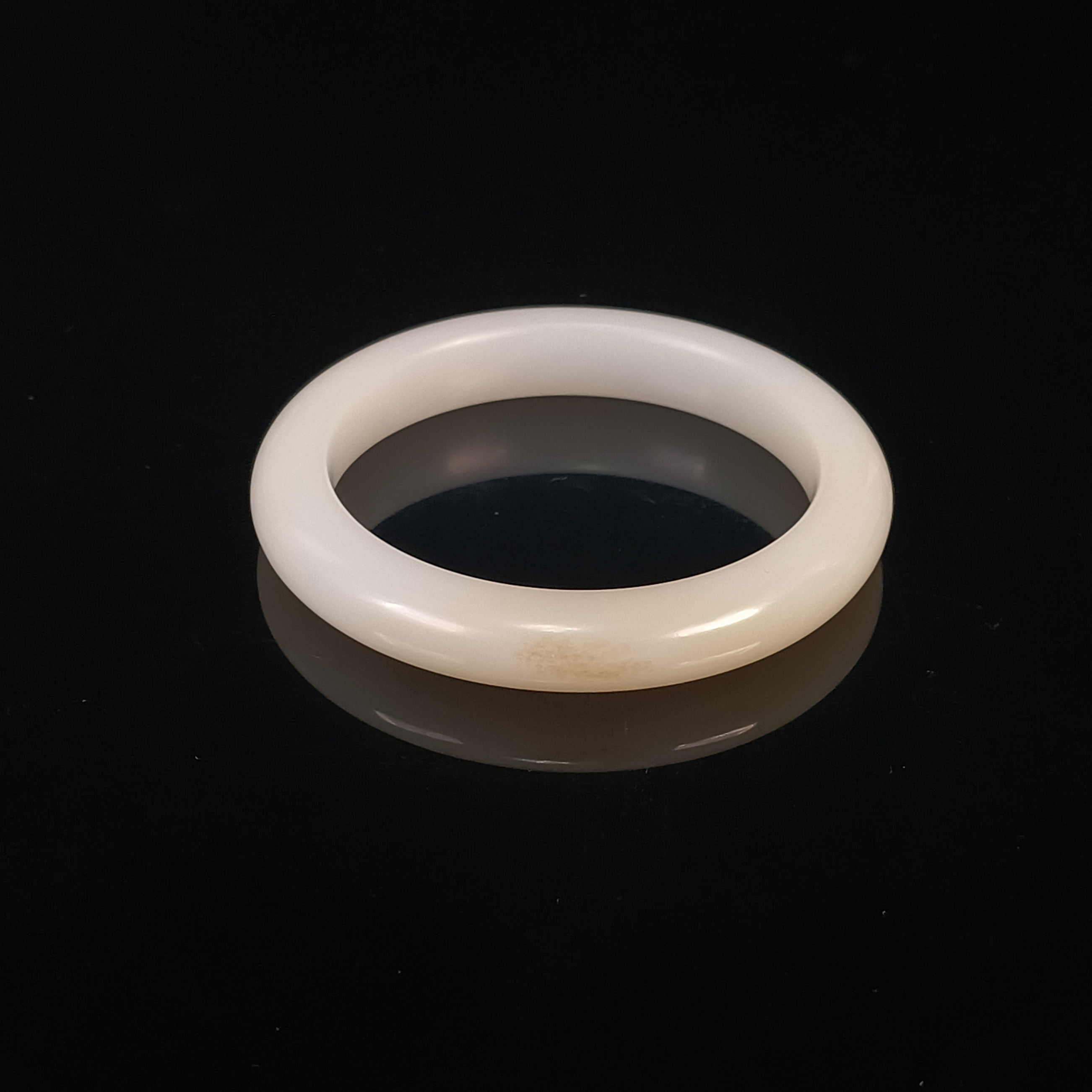和田玉羊脂白玉手镯(带浅糖)内径54.3mm 250818003005