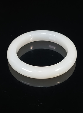 和田玉羊脂白玉手镯（平安镯）66.646克内径56.1mm25091700038