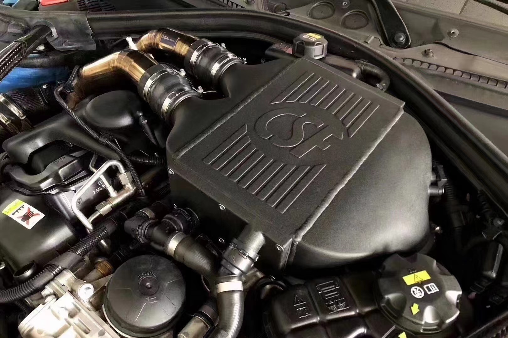 CSF顶冷加大中冷宝马M3M4M2/S55