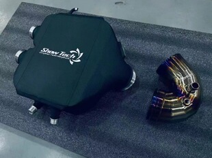 SnowTech加大中冷顶冷钛合金涡轮管适用宝马F80 F82 M3 M4 S55 M2