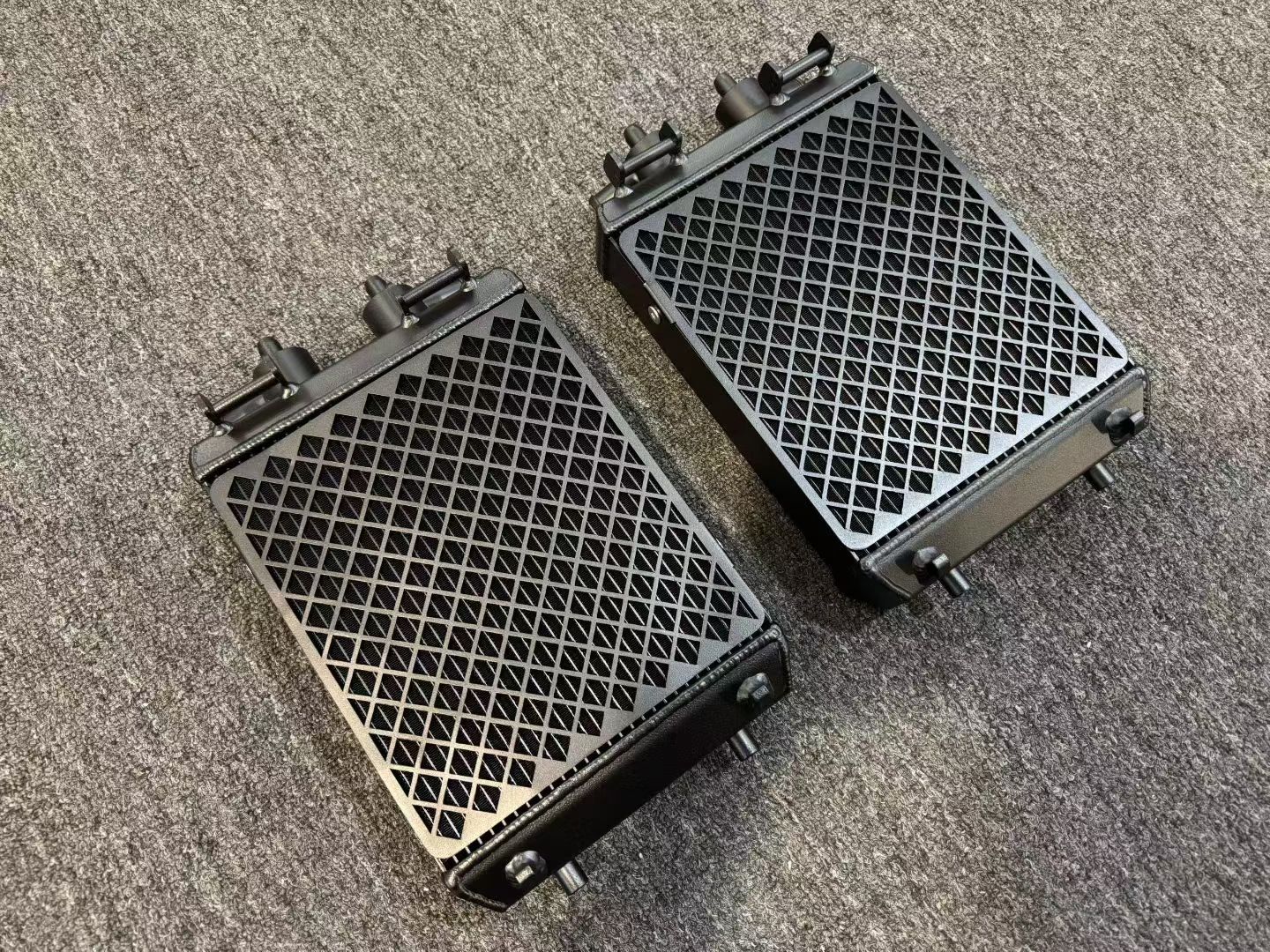 SnowTech加大中冷散热器左右小水箱适配奥迪RS3 TTRS 2.5T改装