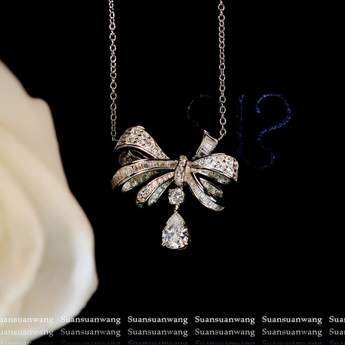 蝴蝶结水滴项链甜美轻奢满钻