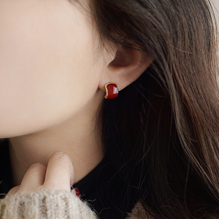 柚卡 酒红色复古耳钉秋冬耳环小众设计感红色耳饰女高级感轻奢