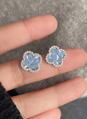 海盐蓝色渐变仿水晶四叶草耳钉