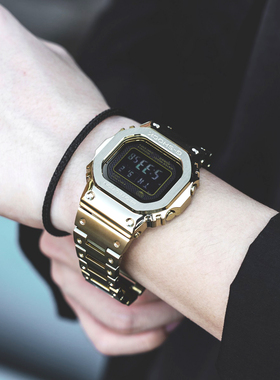 CASIO卡西欧金属小方块G-SHOCK蓝牙电波表手表男GMW-B5000-GD-9