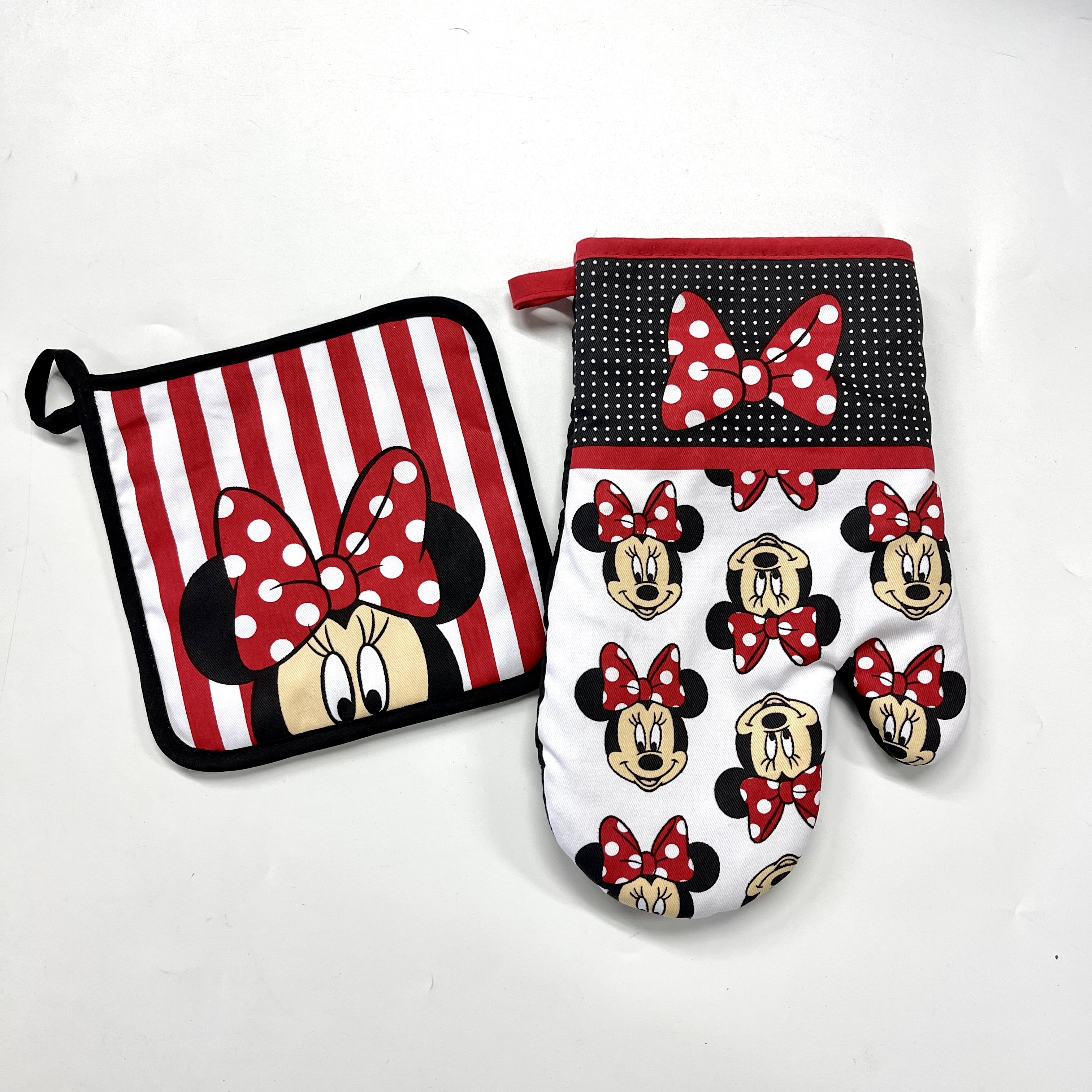 外贸出口烘焙厨房卡通红色条纹蝴蝶结隔热手套杯垫煲垫两件套装,厨房/烹饪用具,微波炉手套,淘宝优惠券,粉丝福利购,淘宝优惠卷