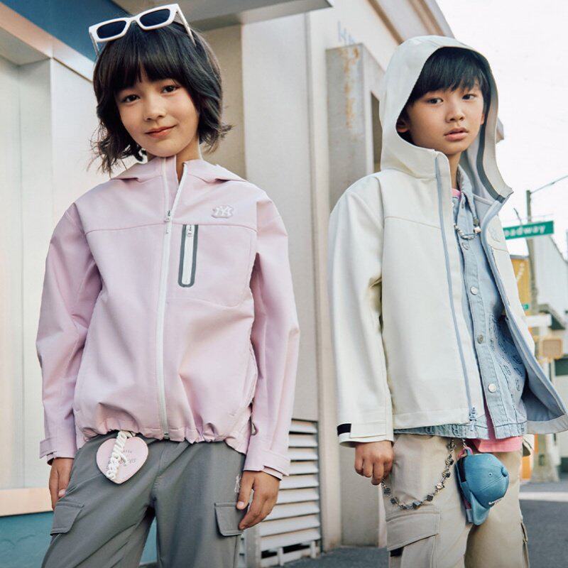 MLB儿童冲锋衣26新款后背NY大标防泼水休闲运动夹克外套7AWJB0961