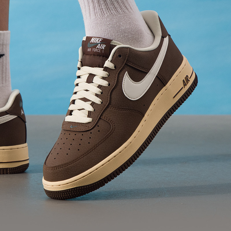 NIKE耐克男25新款AIR FORCE 1空军一号时尚百搭休闲跑步鞋FZ3592