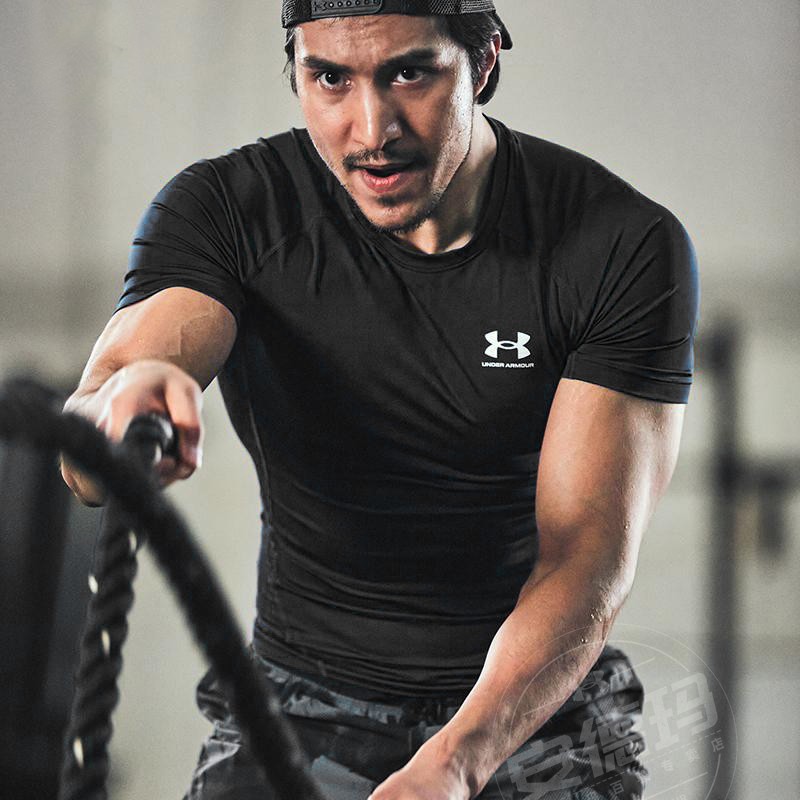 安德玛跑步健身衣训练速干T恤