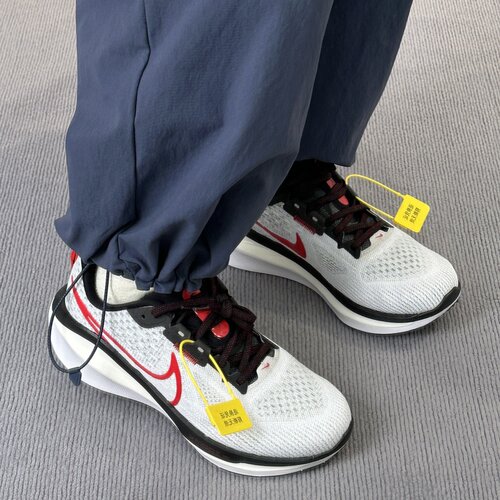Nike耐克男透气休闲跑步运动鞋