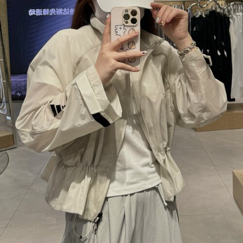 阿迪达斯女子运动防晒服夹克外套