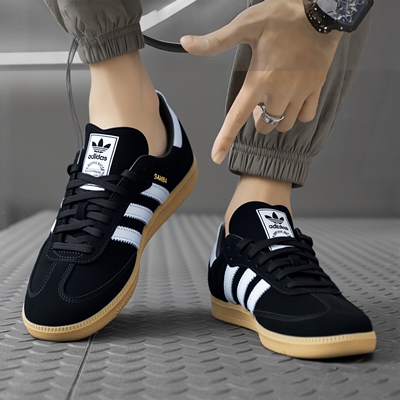 阿迪达斯三叶草男女休闲运动板鞋