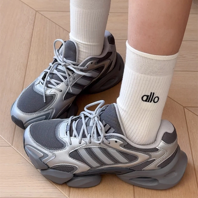 阿迪达斯男女透气运动缓震老爹鞋