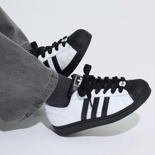 adidas三叶草男女黑白贝壳头板鞋