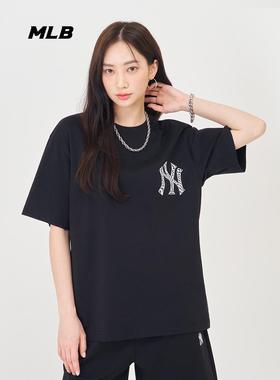MLB情侣NY大标24夏季棋盘格logo男女款休闲运动短袖T恤3ATSO0243