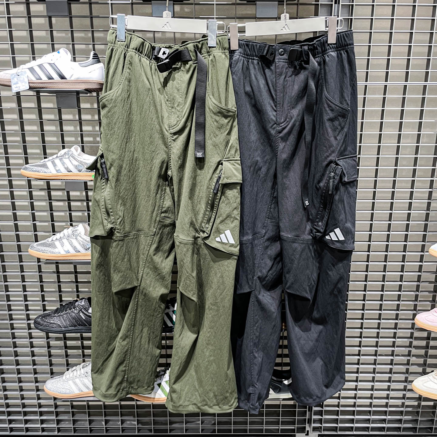 阿迪达斯男子多口袋运动工装长裤