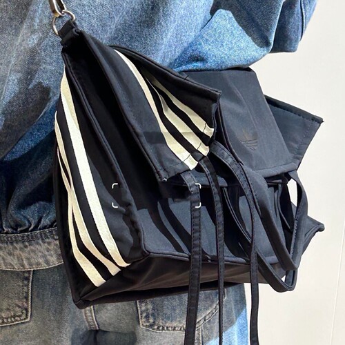 阿迪达斯三叶草二合一斜挎邮差包