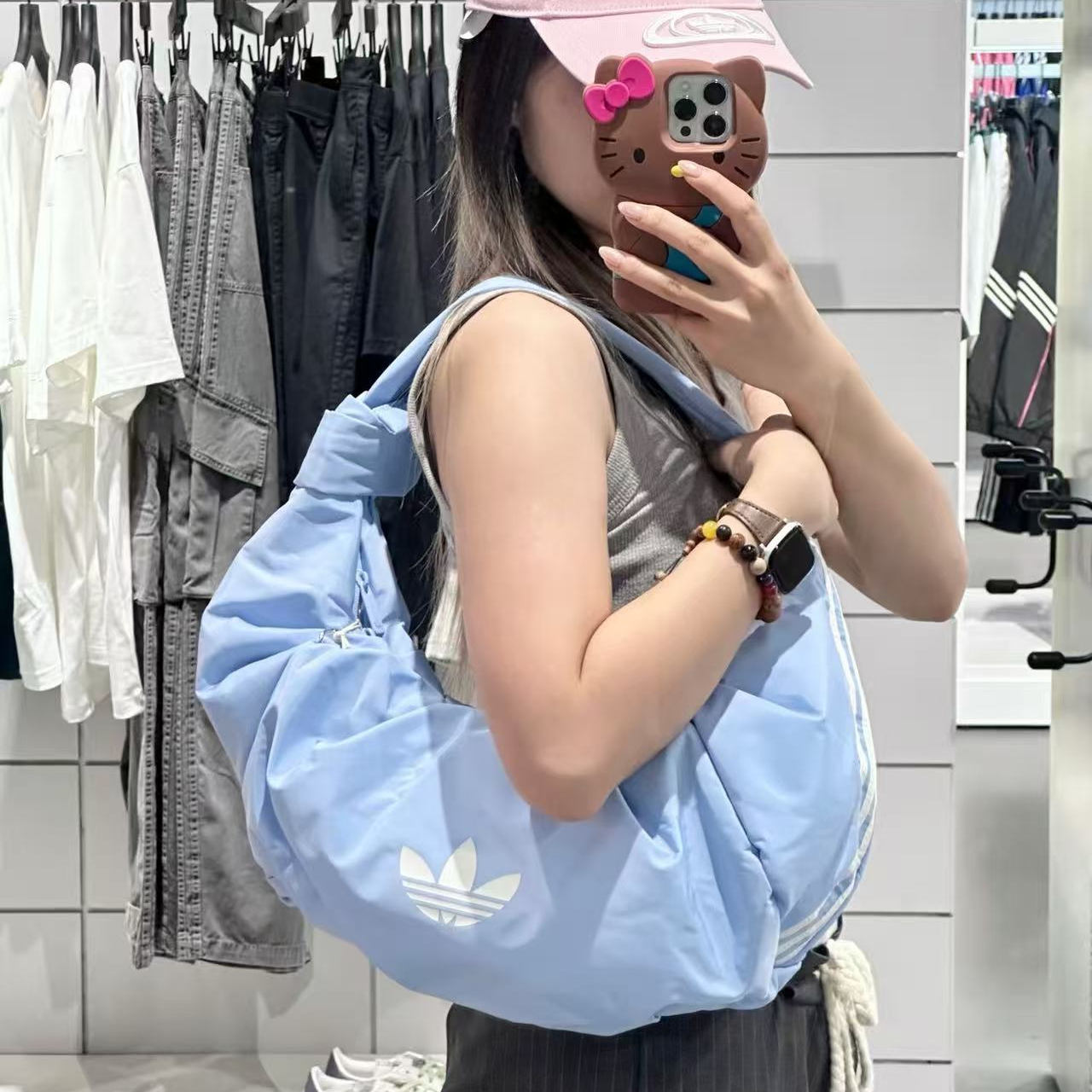 阿迪达斯三叶草女云朵包运动挎包