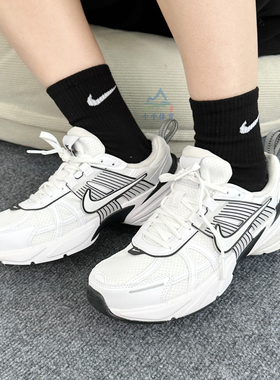 NIKE耐克女子W NIKE V2K RUN运动缓震跑步复古休闲鞋HF5342