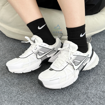 耐克女子复古运动休闲鞋跑步鞋