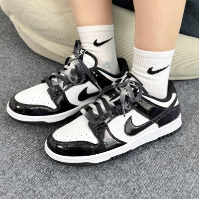 NIKE耐克DUNK黑白熊猫板鞋运动鞋