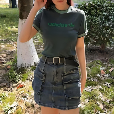阿迪达斯三叶草女子短袖运动T恤