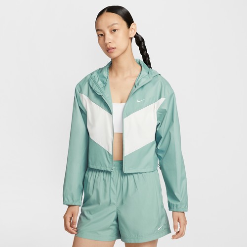 NIKE耐克女子防晒衣轻薄透气外套