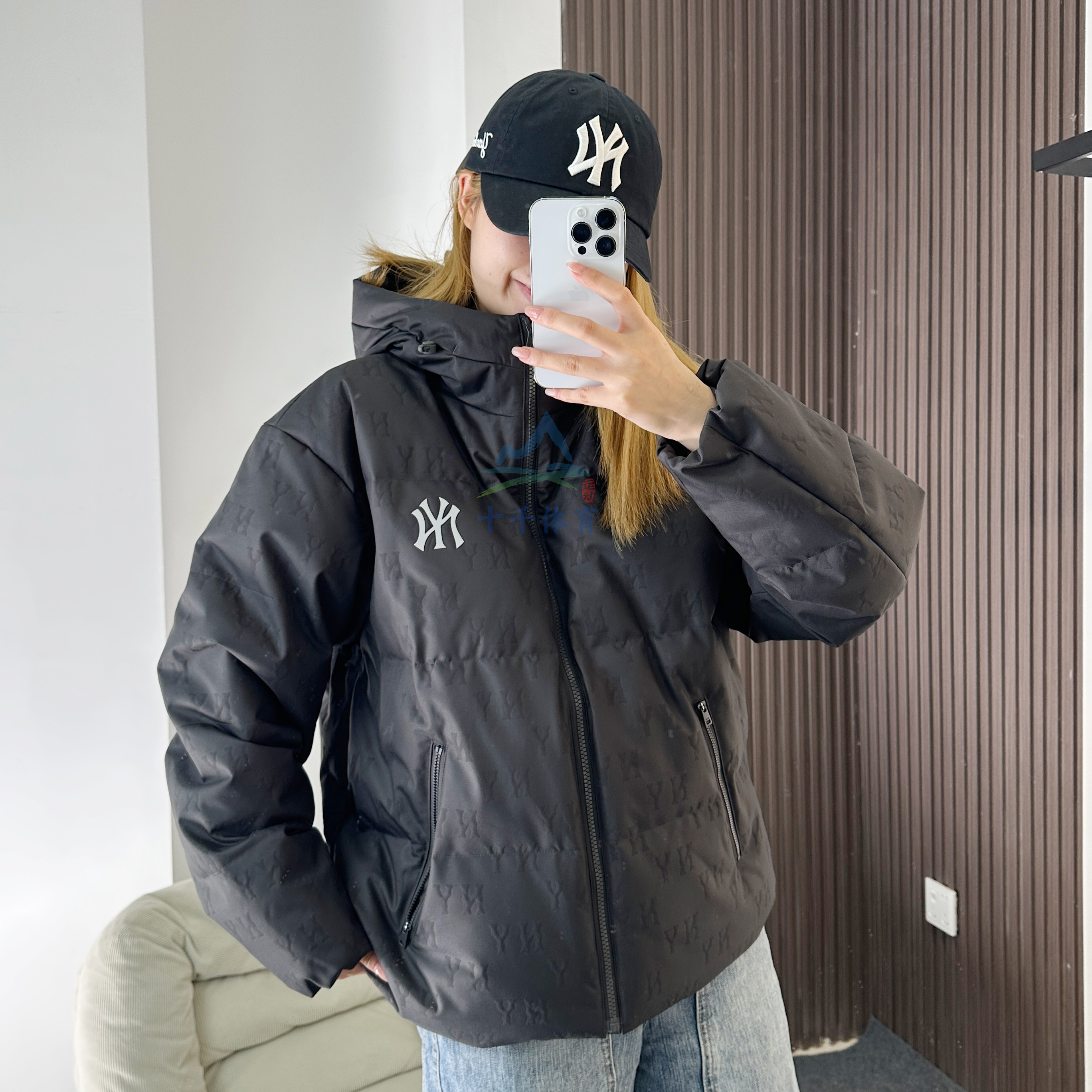 MLB男女情侣款保暖羽绒服外套