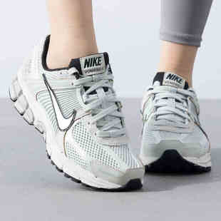 NIKE耐克运动鞋女子W NIKE ZOOM VOMERO 5缓震透气休闲鞋FN6742