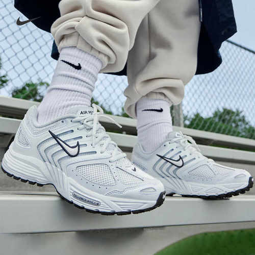 Nike耐克PEG2K5女子轻便运动鞋